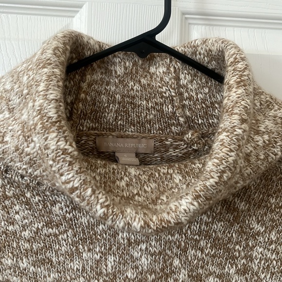 Banana Republic Cowl Neck Sweater - Picture 2 of 3